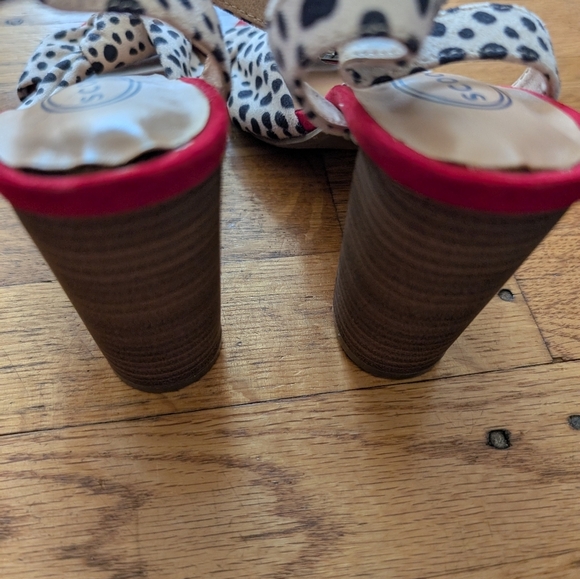 Scoop Retro Polka Dot Peep Toe Heels - Picture 8 of 9